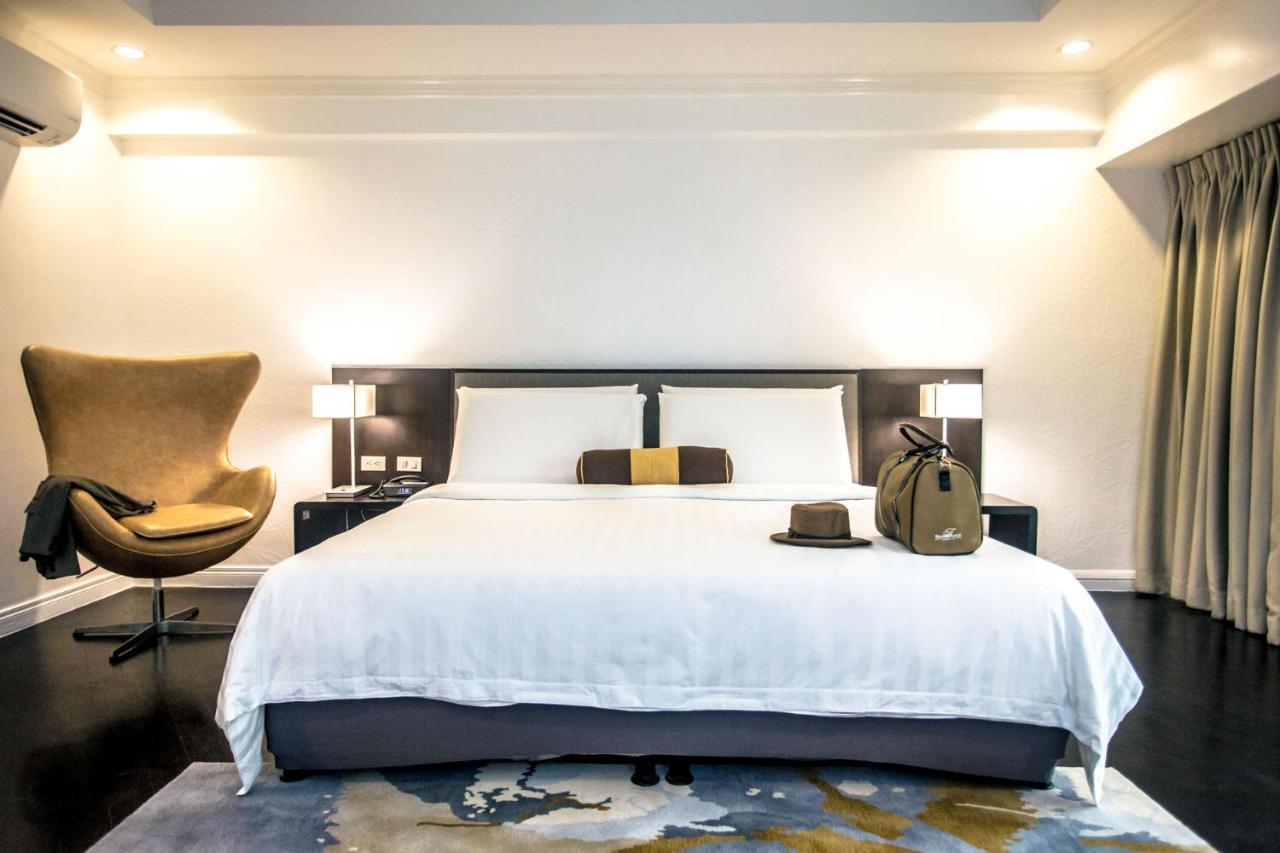 Fraser Place Manila Makati City Extérieur photo